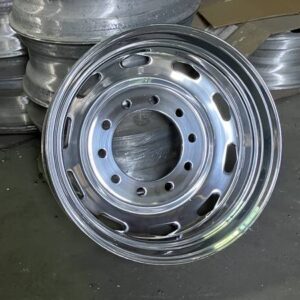 Freightliner Hub Pilot Rims
